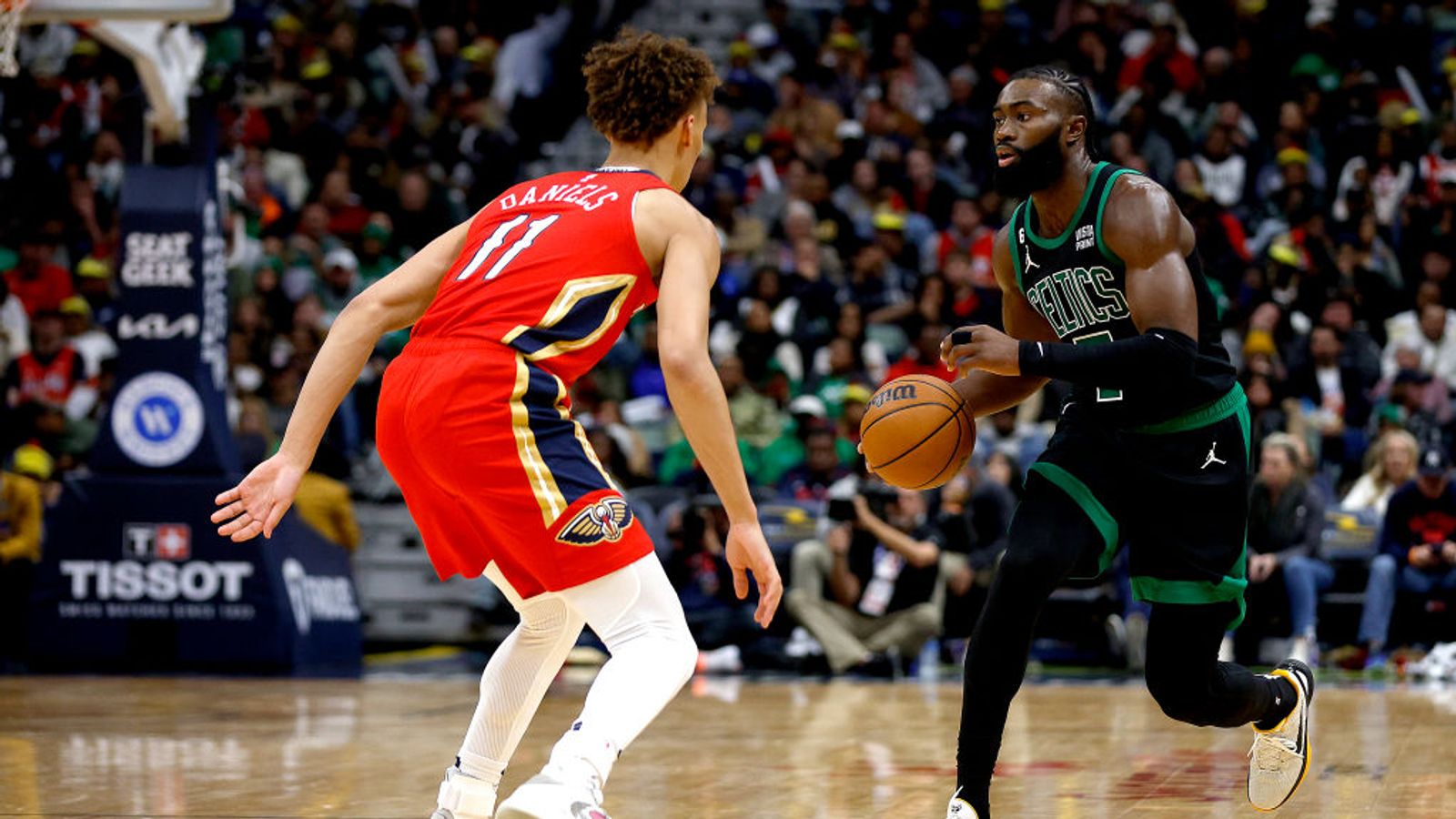 Video Breakdown How Boston's better spacing can help Jaylen Brown turn turnovers into assists